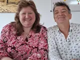 Foto Van Paméla En Raymond In Gesprek (1)
